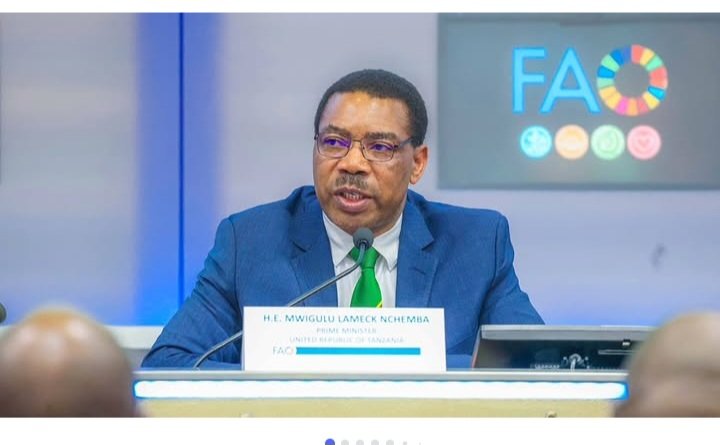 Abraha1Brighton's tweet photo. Mpiga PIPE Mnafki sana  Huyu sio wa kumwamini Alianza kutengeneza Heshima lkn Saivi Hamna kitu 

Anatengeneza njia za kuwa Raisi mwaka  2030 

CCM niwambie Ukweli 2030 msije mkasema Mtaweka raisi mnae mtaka patachimbika Hii Tanzania sio ya miaka ya nyuma https://t.co/sfZffGwlBu