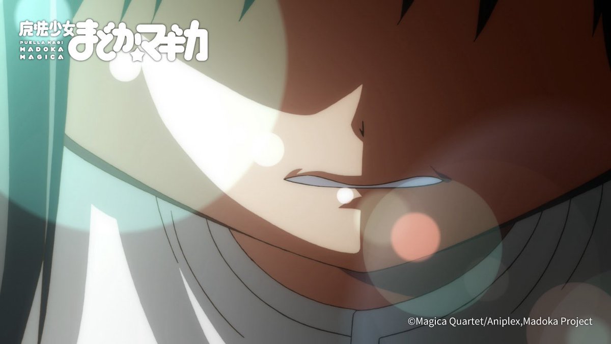 yu_h0ng's tweet photo. まどマギをリアタイで見てた人に
マジで聞きたいんだけど

1話でまどかに

「変わった名前だよね」
「変な意味じゃなくて、かっこいいな…なんて」

って言われた時の
ほむらのこの表情

今ならこの顔の意味が
エグいほど分かるけど

1話当時はどう解釈されてたの？？ https://t.co/mQOF3rlOjP