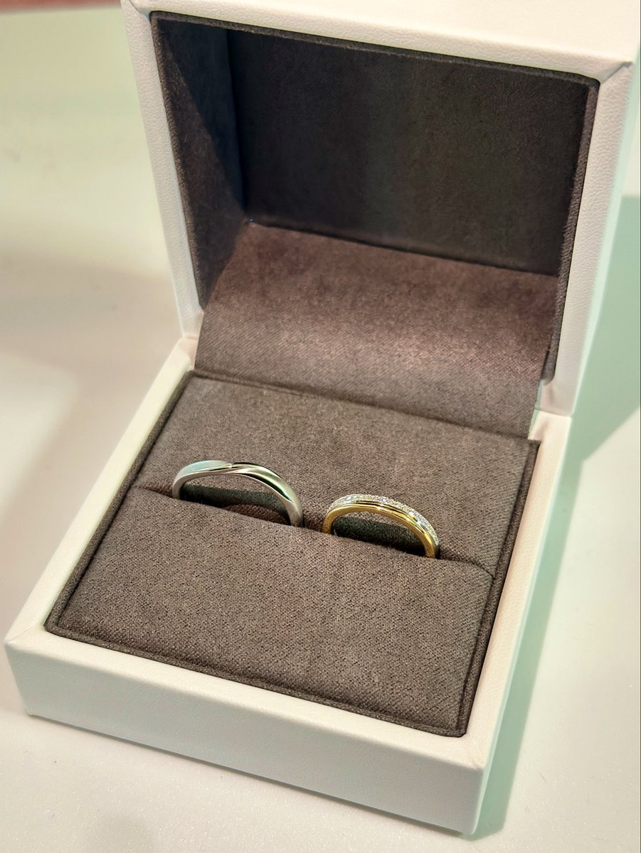 eileen2486's tweet photo. 入籍日には間に合わなかった結婚指輪💍の受け取り記念 https://t.co/zalVfMIpfw