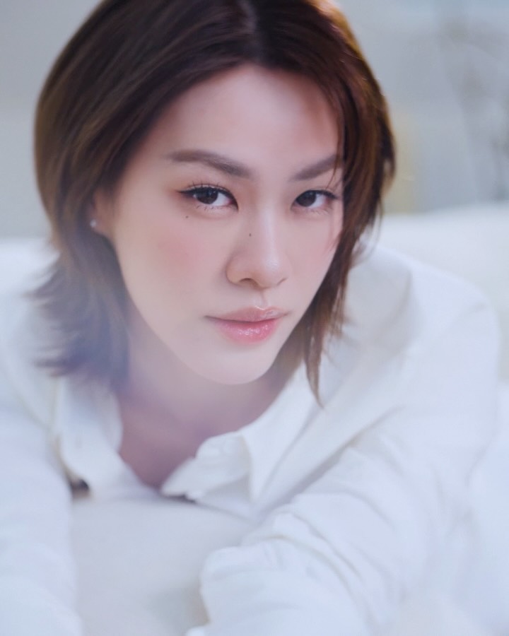 Jhade_ML's tweet photo. 😶‍🌫️✨
d program แบรนด์ Skincare ที่เข้าใจผิว คิดค้นมาเพื่อผิวแพ้ง่ายโดยเฉพาะ
lotion &amp; emulsion สูตรโปรดของเอมี่คือ Balancing Acne Care ช่วยปรับสมดุลผิว ลดปัญหาสิว ให้ผิวดูใสขึ้น พร้อมมอบเกราะปกป้องผิวในทุกวัน https://t.co/fFdIljoAVt