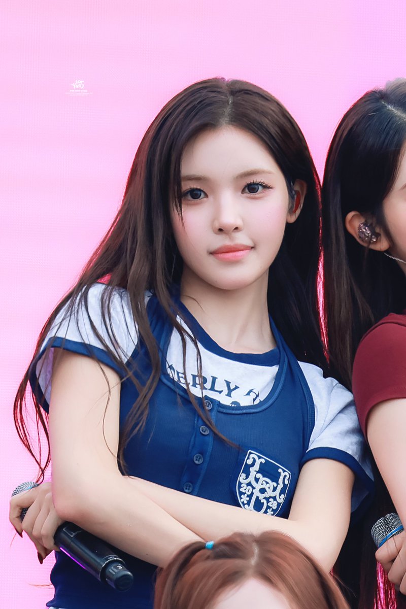 foryu_07's tweet photo. 261003

#유하 #YUHA #하츠투하츠 #Hearts2Hearts https://t.co/4sFxj33PyP