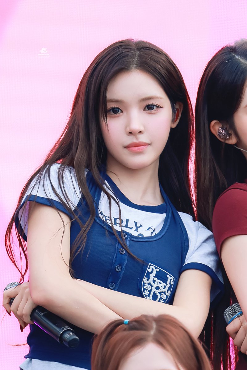 foryu_07's tweet photo. 261003

#유하 #YUHA #하츠투하츠 #Hearts2Hearts https://t.co/4sFxj33PyP