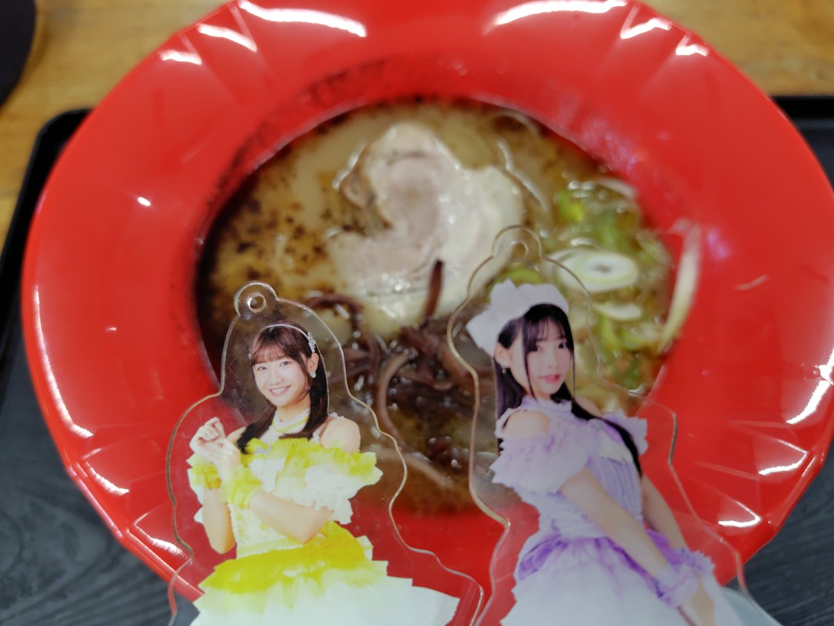 daisuke_0125_'s tweet photo. 次は、れいちゃんと杏來ちゃん
#熊本ラーメン 
#福岡 
#黒田れい 
#橘杏來 
#LinQ https://t.co/Lk9qQ241eX