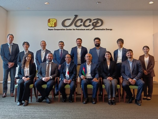 userk310's tweet photo. ■《エンジニアリング》［東洋エンジニアリング］アゼルバイジャン国営石油ガス会社SOCAR向け研修を実施
【https://t.co/L5POlUKMza　https://t.co/7dOrCRy0L9　20261002】
#東洋エンジニアリング #エンジニアリング専業 #プラント #アゼルバイジャン #SOCAR https://t.co/tKQezCNXeR
