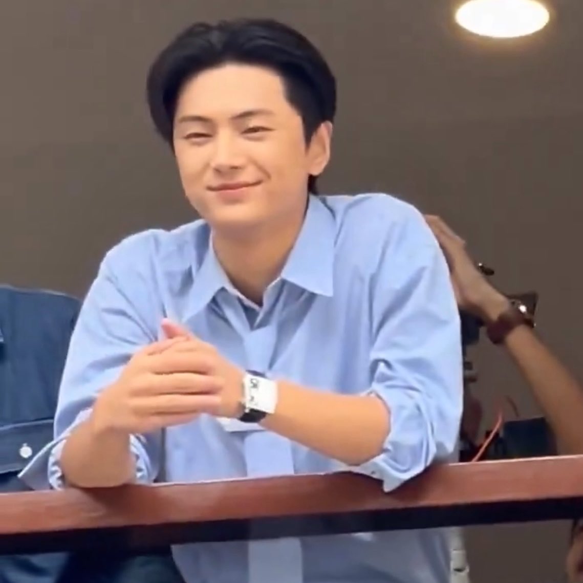 jjjongvely's tweet photo. my lovely smiley boy in baby blue https://t.co/R1IBGZzNK5
