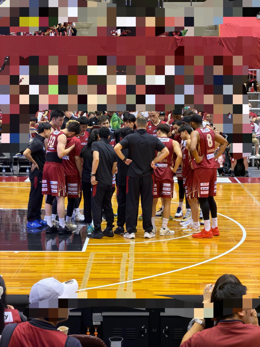 shin_AlphaMate's tweet photo. 100点ゲームで3連勝&amp;ホーム開幕勝利🔥
全員6分以上出場でガチおもろい
会場の熱気もB1の時と変わらずでまた行きたくなるね https://t.co/bKS95yYOjs