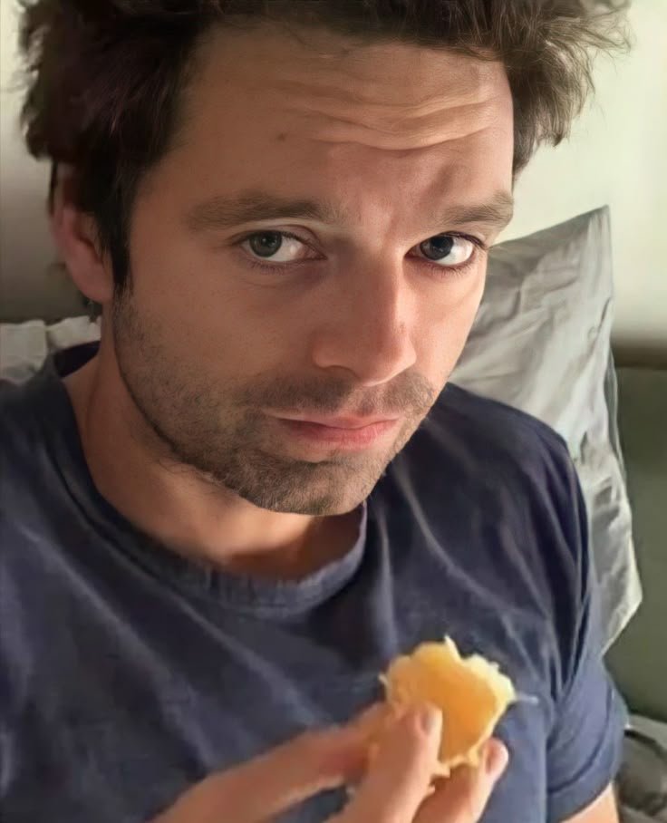 costat2seb's tweet photo. your camera roll if i am your boyfriend. https://t.co/xHN7IxXxlb