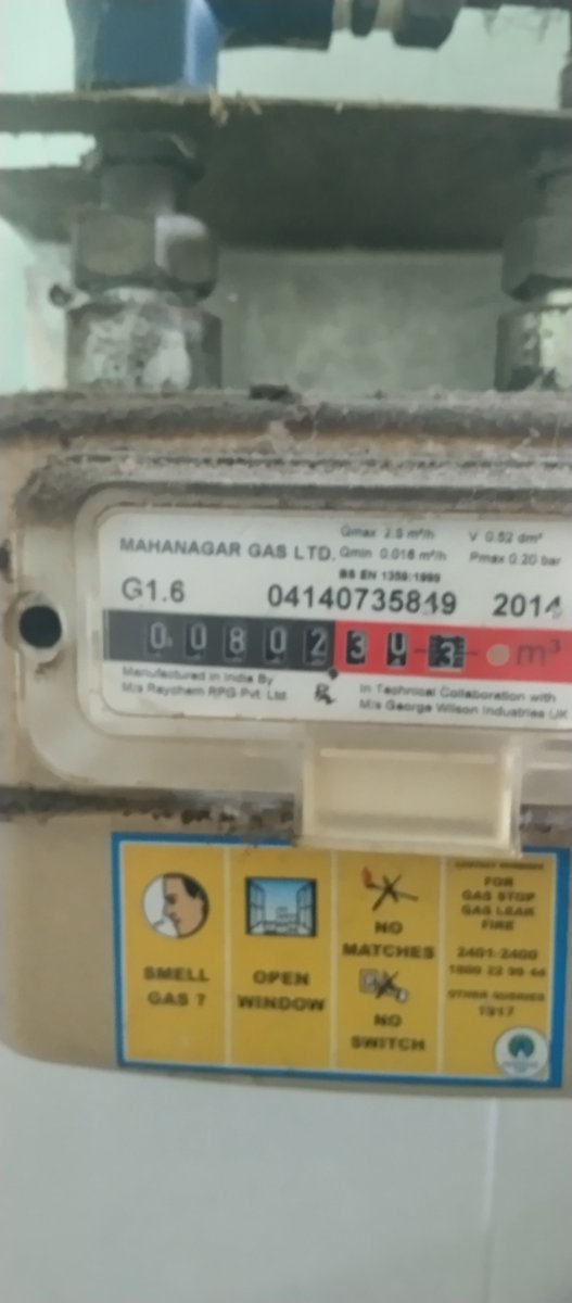 GenzVoiceind's tweet photo. @mahanagargas @jagograhakjago I don't use mahanagar gas for few months but they sending me large bills where in my meter shows the same readings for 2 months on what basis they scamming people. I visited BKC office they said I have to pay. But why??????? https://t.co/UwgbcF7Ho6