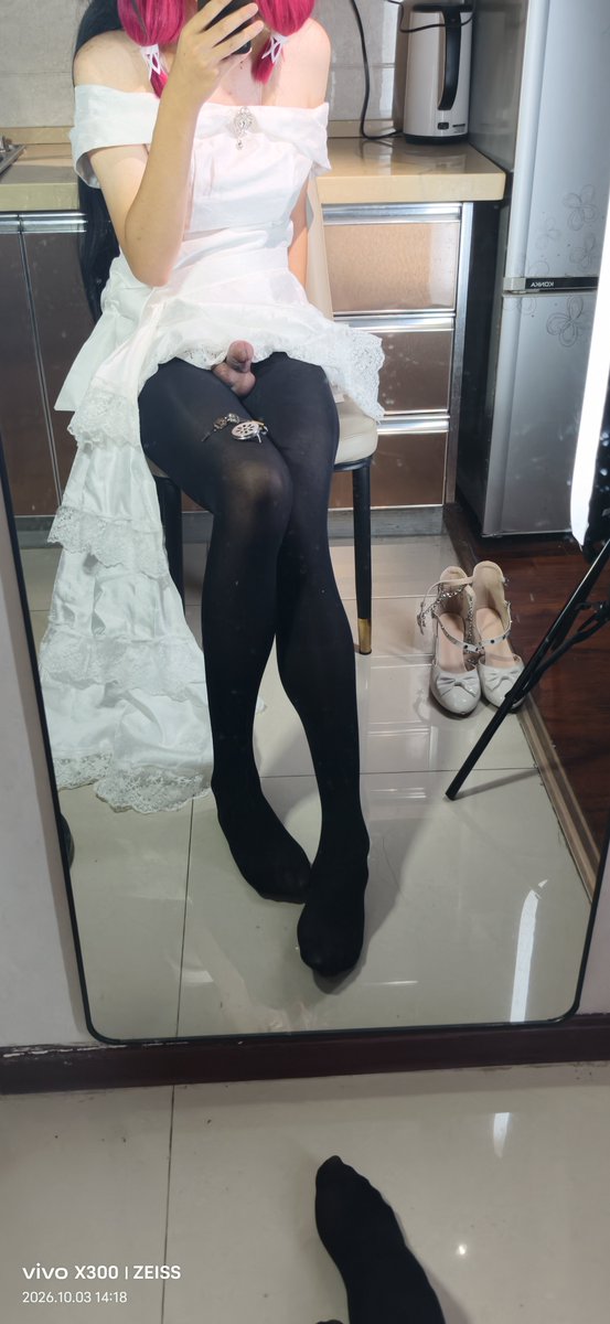 Linghua14i1314's tweet photo. ���猜拍视频的时候戴没戴着呢
#男娘 #贞操锁 https://t.co/b5YMdQXPKU