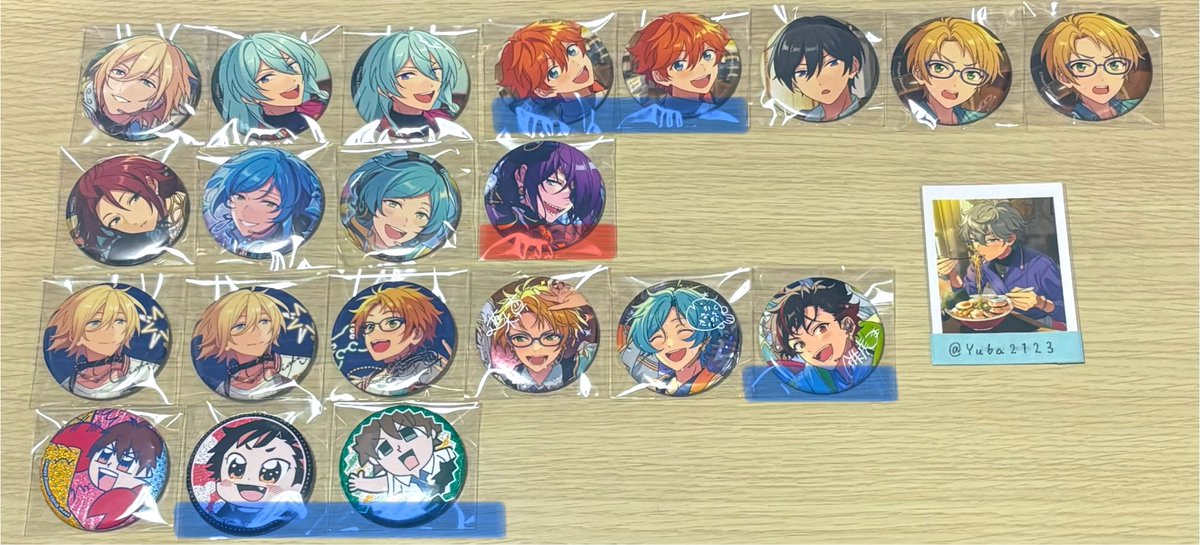 Yuba2123's tweet photo. 【交換・譲渡】あんスタ スタライ10th 10周年 7周年 ぶくスタ 缶バッジ コレ缶 2026 Mar. idol 他

譲￤画像1~4
求￤定価＋送料、画像5

✦7周年のみ400円/個
✦🟥＝🟦より同数抱き合わせ
✦🟪＝交換＞🟦より倍数抱き合わせ
✧纏めての方優先
✧ゆうちょ銀行、PayPay対応

お気軽にお声掛け下さい🌷 https://t.co/wXJG72oyHY