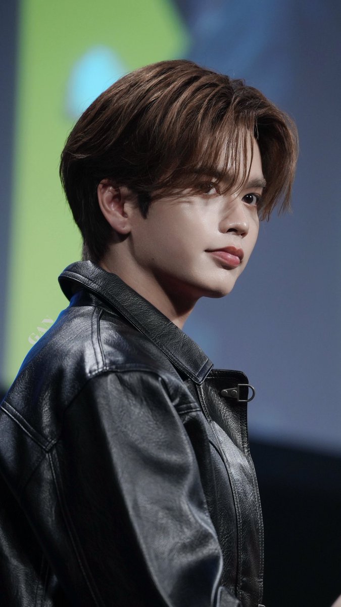 transparent3459's tweet photo. 🤏

 JUNIORMARK FD36 SUKIDESU

#JUNIORMARKxFANDAY36INTOKYO https://t.co/BxCHwEi1AD