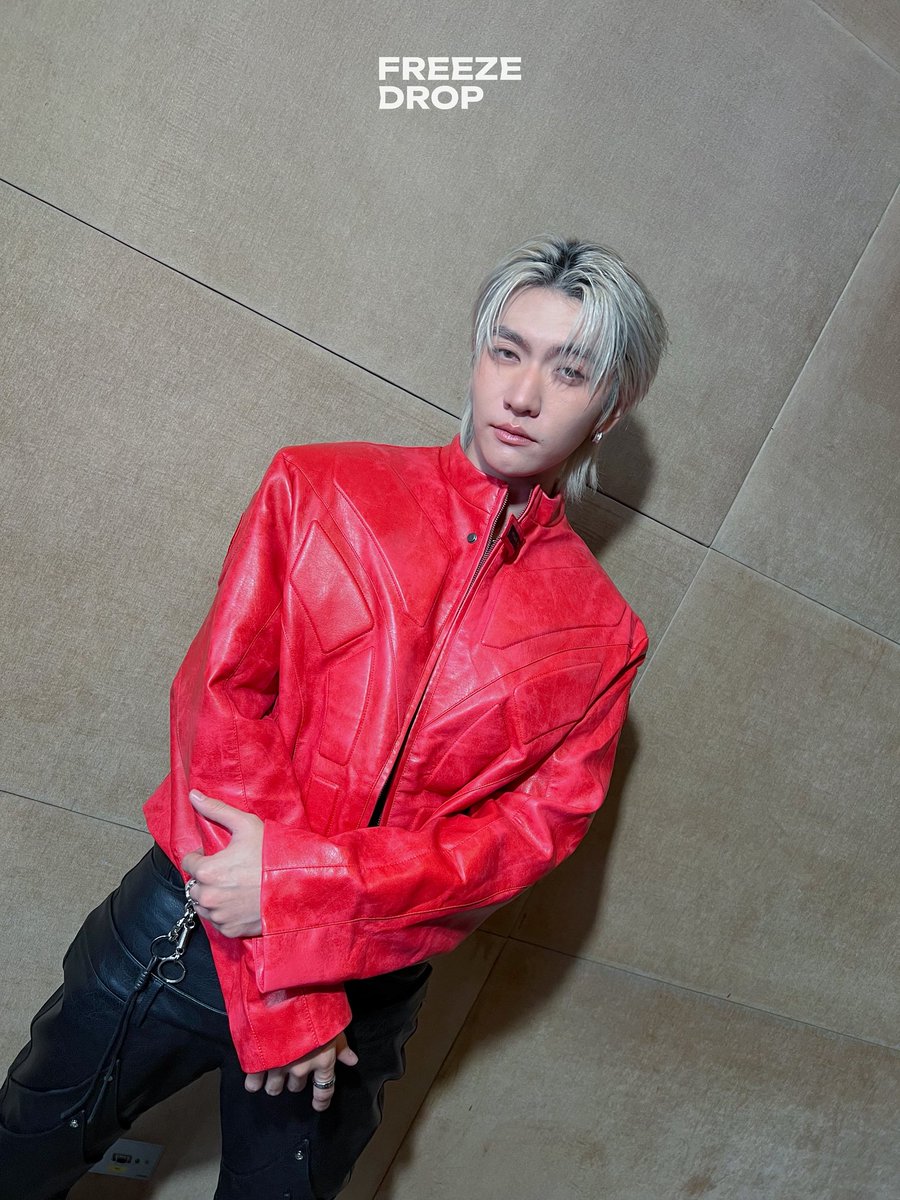 Freezedroplabel's tweet photo. 📵BOSSCKM CHECK📵

TOOBUSY with BOSSCKM
#BOSSCKM_TOOBUSYFansign
#FREEZEDROP
#BOSSCKM
#Bosschaikamon https://t.co/cAPuZGxmUk