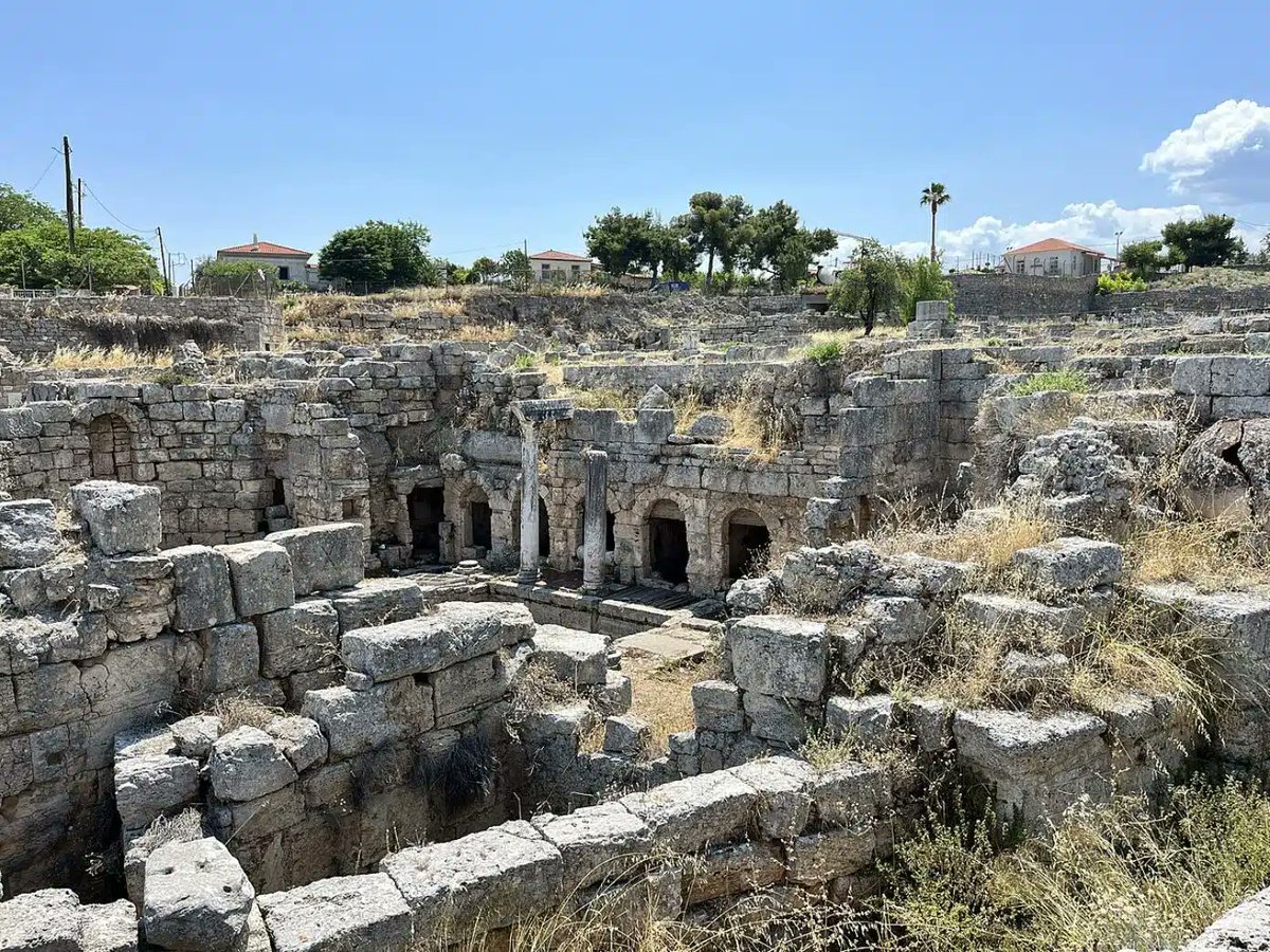 Sarah404BC's tweet photo. Rome Destroyed Ancient Corinth, Killed Its People, Then Brought the Greek City Back to Life
https://t.co/S8PnxYI4HG https://t.co/WIHYkbmWoP