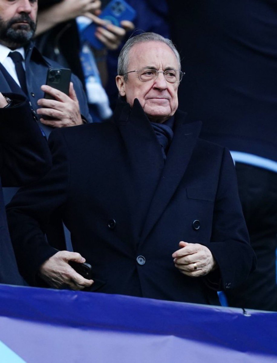 centregoals's tweet photo. 🚨🚨| JUST IN: Real Madrid want Barcelona 𝐒𝐓𝐑𝐈𝐏𝐏𝐄𝐃 of all titles won during the Negreira period between 2001 and 2018.

Real Madrid have submitted 50,000 pages of documents, evidence and testimonies on the Negreira case.

UEFA has launched an investigation and Barça could potentially face an expulsion.

[@diarioas]