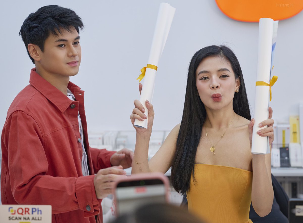 Hsiangvision's tweet photo. Still can’t get over how charming and sweet both Bianca and Dustin were at the Xiaomi meet &amp; greet! 🥹✨
📅 Oct 2, 2026
📍 Xiaomi Store, SM Megamall

@biancadeveraa @dustinyuu @Xiaomi_PH 
#bianca #dustinyu #xaomiphilippines #dustbia https://t.co/a0qrohE6NS