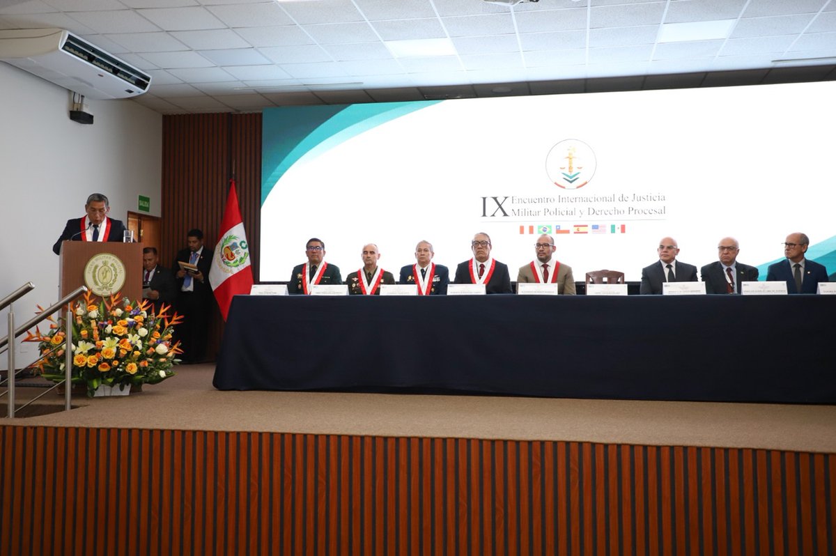 prensaperupe's tweet photo. 🇵🇪¡Concluye IX Encuentro Internacional de Justicia Militar Policial! Perú fue sede de debate global sobre derecho procesal y seguridad jurídica de las fuerzas del orden como pilar democrático en nuestro continente.  
https://t.co/KgjY9gGIp3 https://t.co/VgRt6VT46Z