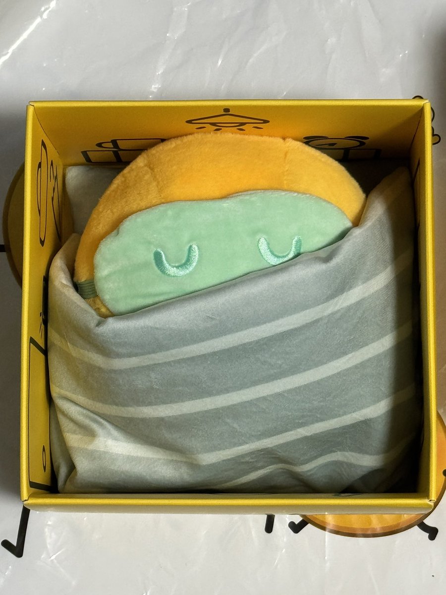 love_emojinoko's tweet photo. いらっしゃいロングレッグさん🦵🟡💛 https://t.co/9AHTcDdc8K