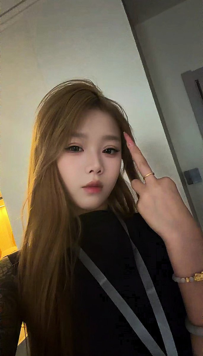 ren_hao50460's tweet photo. 哈尔滨你们的亲妈纹身情侣主 可接校园暴力剧情 治愈这群心理有问题的傻逼🖤
#女王 #羞辱 #情侣主 #s https://t.co/kF96dMSeNb