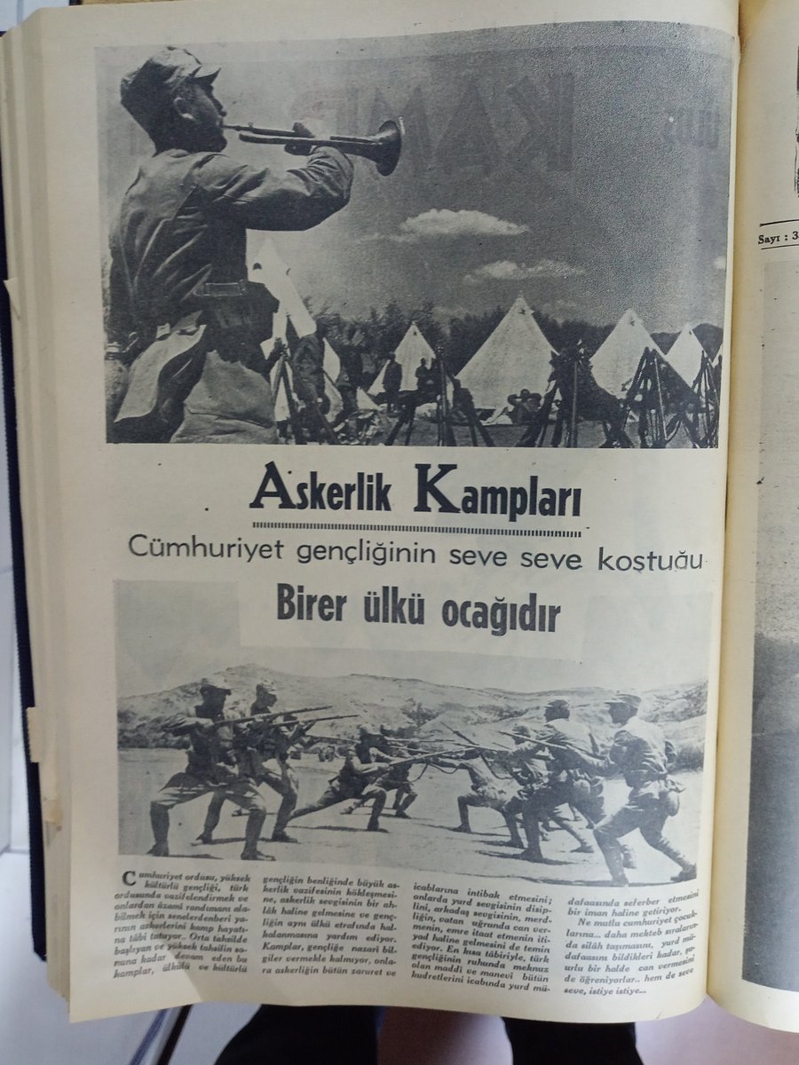 mavikurt1919's tweet photo. ATATÜRK'ün Kurduğu ÜLKÜ OCAKLARI. 

Yorumsuz ve Kaynakçalı 

(ULUS GAZETESİ, 15. Yıl İlave Eki, 9 Temmuz 1938, Kamp İlavesi, Talim Taburu, Sayı 33, Ankara, Sayfa 1, 8.)

Cumhuriyet
Ordusu yüksek kültürlü Türk Gençliğini, Türk Ordusunda vazifelendirmek ve onlardan azami randımanı alabilmek için senelerden beri yarının askerlerini kamp hayatına tabi tutuyor. Orta tahsilde başlayan ve yüksek tahsilin sonuna kadar devam eden bu kamplar ÜLKÜLÜ ve kültürlü gençliğin benliğinde büyük askerlik vazifesinin kökleşmesine, askerlik sevgisinin bir ahlak haline gelmesine ve gençliğin aynı ÜLKÜ etrafında halkalanmasına yardım ediyor. Birbiri ile anlaşan bir gençlik.

 Artık bizde de asker ocağı imparatorluktaki gibi zoraki bir angarya olmaktan çıkmış bir gençlik, bir ÜLKÜ OCAĞI haline gelmiştir. Kamplarda eğitim ÜLKÜLÜ Subaylar tarafından veriliyor.