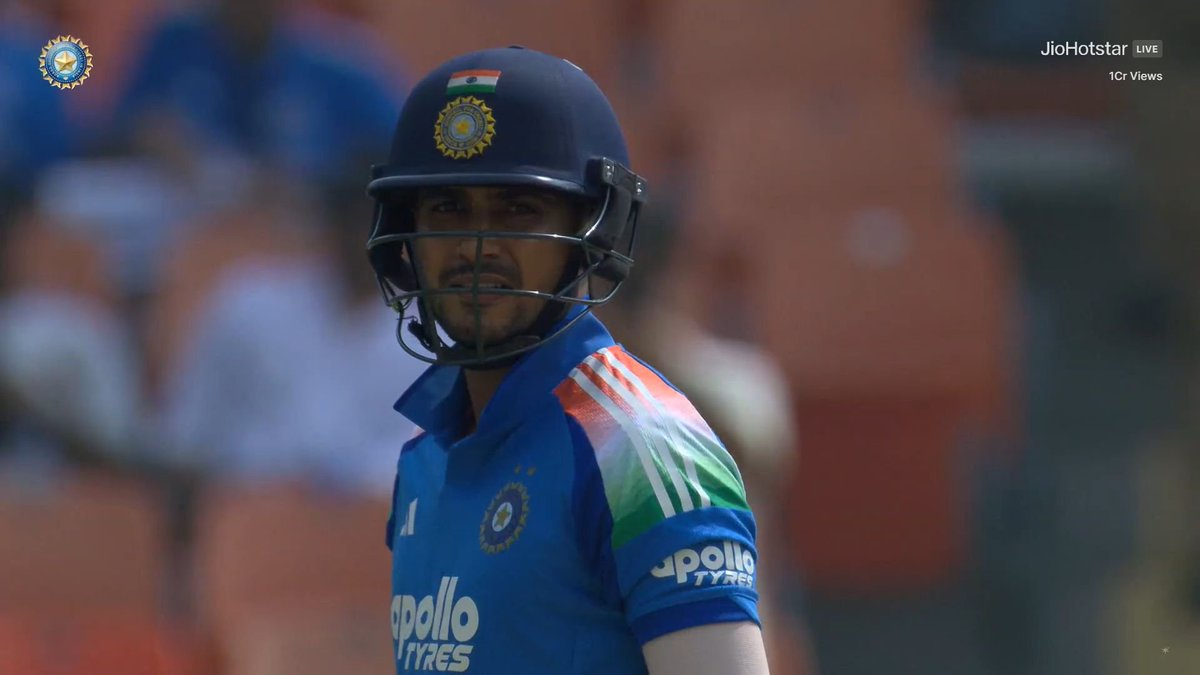 Rajiv1841's tweet photo. Gillometer is a perfect way to judge, if a pitch is flat or bowling friendly.

On flat pitches, there is no better batter than Shubman Gill in entire world &amp; on a bowling friendly pitches, Gill will be the 1st to get out! https://t.co/ZNzwBf9LpE