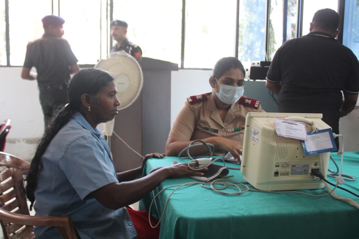 DefencePROTvm's tweet photo. As part of the ongoing Swachhata Hi Seva campaign, a preventive health check-up was conducted for the conservancy staff of Pangode Military Station, Thiruvananthapuram.
The programme was organised by the Military Hospital, Thiruvananthapuram recognizing their invaluable contribution towards society.

#MoD #IndianArmy
#Militaryhospital #SwachhataHiSeva #Cleanlinessdrive #Healthcare