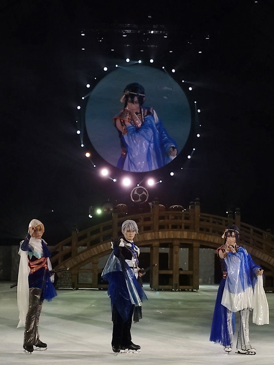 ZaubererShion's tweet photo. 何をどう撮って良いのかわからずあたふたしてしまいましたが、ふと気が付くと目の前にこの景色が広がっていた時に思わず感謝してしまいました。
#刀ブレ https://t.co/x8WIdcucvs