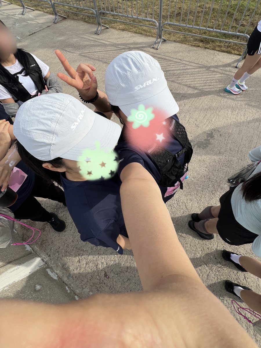 ddub_e2's tweet photo. 그래도 오랜만에 10K 완주하고 너무 뿌듯했다....
민호오빠가 SMRUN 27에서 만나쟤요......
내년에 봐요......😄😄😄 https://t.co/lOM68umHAq