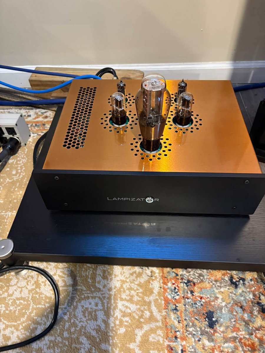 GpointAudio's tweet photo. Are you interested in hearing how the #2xengine12 upgrade in LampizatOr #Baltic DAC platform changes the game?

Follow Warren K Jones Sr.'s musings on that shortly. He is a long-time Lampizator fan and a fellow #Thorens124 enthusiast, a well.

https://t.co/dpXo6O1OPS https://t.co/0RDC7jiNXd