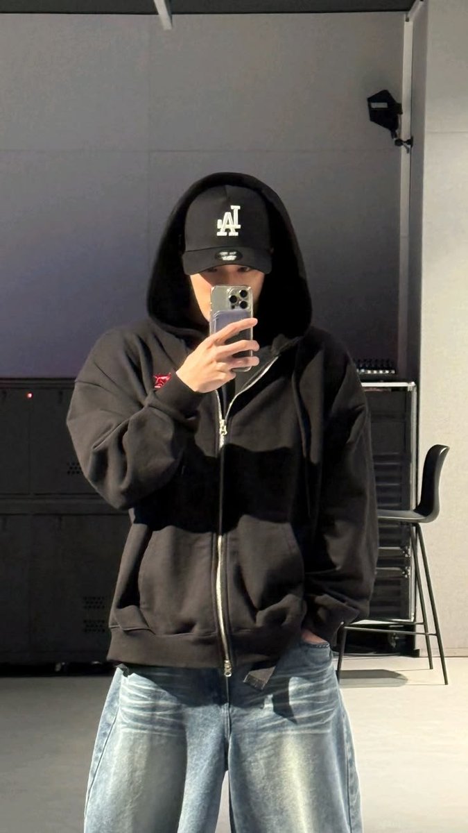 jenoobluu's tweet photo. boyfie♡ https://t.co/HzGkePXqkM