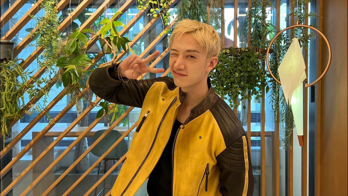 StarlightGnab's tweet photo. ✌🏻🐺  #방찬 https://t.co/qBSsgCPx9n