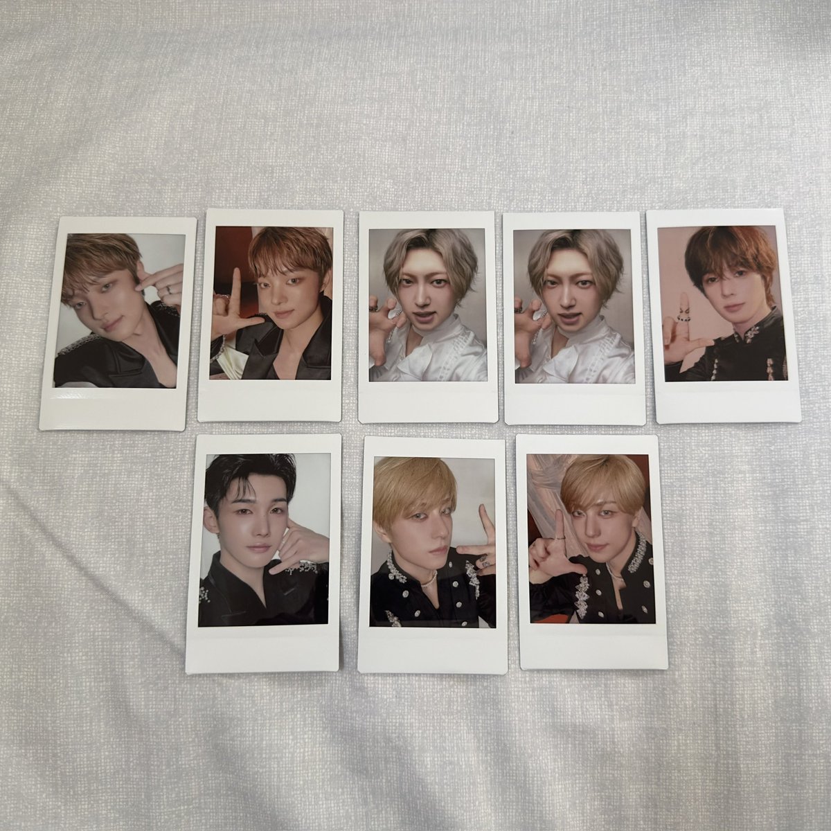 oreo____1121's tweet photo. &amp;TEAM Mark on Youトレカ交換 特典

譲→1、2枚目
求→3、4枚目(💖優先)

郵送📮もしくは1月5日・6日熊本公演にて交換希望です！
お気軽にお声掛けください🥺

 #andTEAM交換 https://t.co/pr65PG9lKu