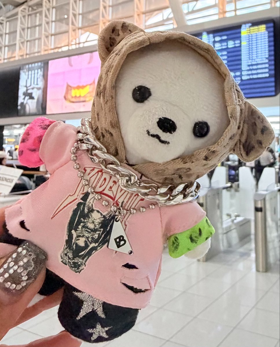 bestymi111's tweet photo. 大事な相棒の🧸を落としてしまいました😭もしも現地に観光に行かれて見かけたら保護していただけると嬉しいです🥲無理だとは思いますが…

たぶんイントラムロスとサンチャゴ要塞周辺と思われ…🥲

マニラが気に入って永住することにしたのかもね😭

#BF_World2026  #BEFIRST
#BF_WorldShowcaseManila https://t.co/k1YKqncw3E