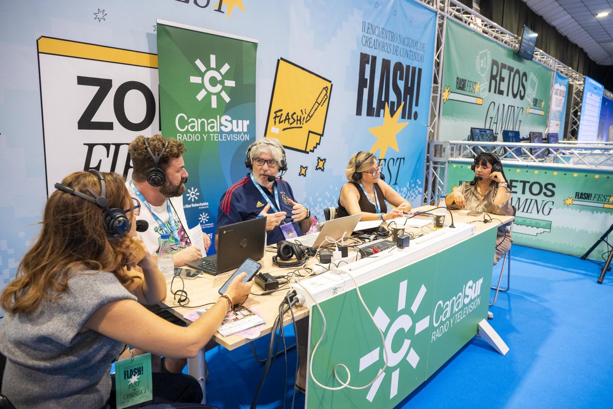 ProgramaDelYuyu's tweet photo. 𝔼𝕝 𝕡𝕣𝕠𝕘𝕣𝕒𝕞𝕒 𝕕𝕖𝕝 𝕐𝕦𝕪𝕦 ha estado en la inauguración del Flash! Fest, en Armilla

Desde allí hemos emitido nuestro programa del viernes en directo

Ha sido una mañana muy especial para nosotros

👇 Aquí puedes escuchar el programa completo
🎧 https://t.co/eT2YNvnKiy https://t.co/YRN2ZHJQ3U