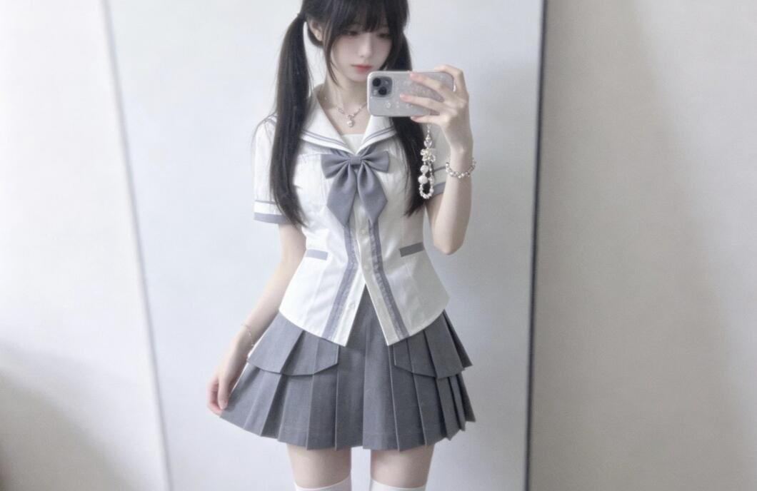 elizabeth33rc2's tweet photo. 有谁要来锐评我的粉福吗                                                               

今天玩得兴奋来X发了                    

流言111我真发 https://t.co/JC1xEEqVch