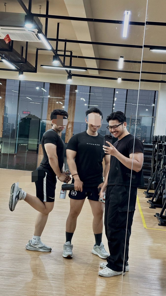 hellobjtch's tweet photo. maksudnya apa ya kak?😂 https://t.co/XiZH4uFkIF