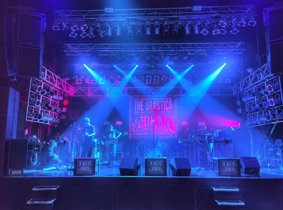 tooru_yoshida's tweet photo. 加藤和樹&amp;TheDrastics VS JOKER@福岡DRUM LOGOS終了！暑い位の陽気の博多、両者のステージももちろん熱く、とても楽しき空間に心から感謝です！ありがとうございました！次は明後日の渋谷！引き続き良き夜に致しましょう！ #加藤和樹20th https://t.co/yk9aNy2ZMn