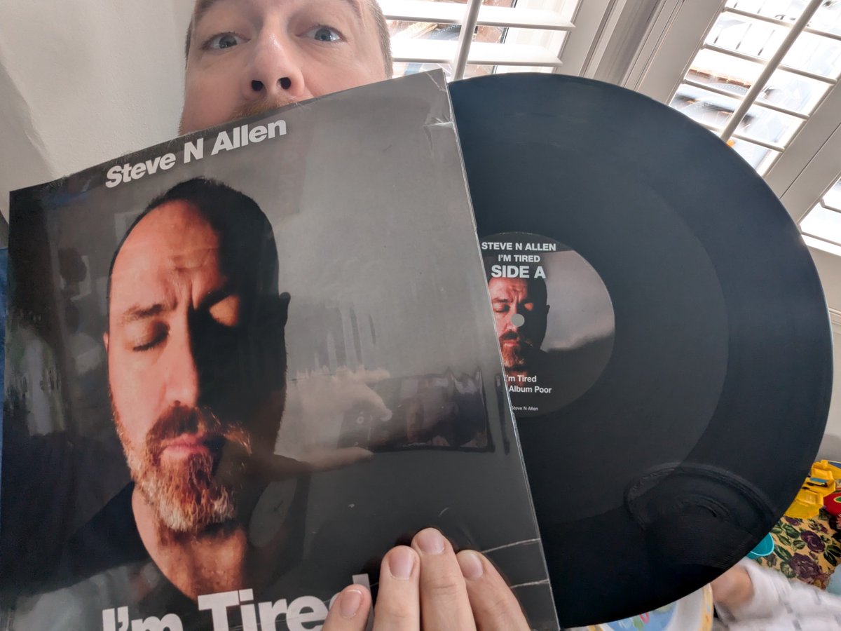 mrstevenallen's tweet photo. With a bonus 4th track "Jab for That" that isn't on the Spotify version. Oooh, tempting. https://t.co/9mudbrqfbq
