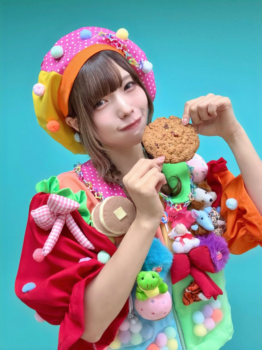 apricot_1211's tweet photo. お気に入りの姉の手作り衣装🥞🍪🎀🍴
動画見てね(  ᐢᢦᐢ )✮✮✮ https://t.co/Z07cRS1g8n