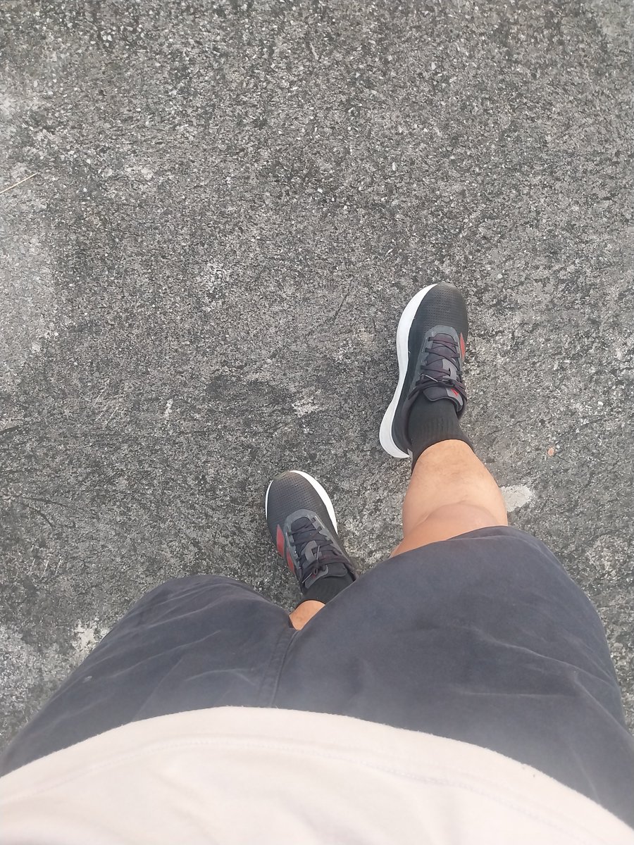 Dwawo5's tweet photo. Day 1
วิ่งหนีจากอดีตตต
#หนองนายั้ง #เพชรบูรณ์ https://t.co/Ko8EXo9me9