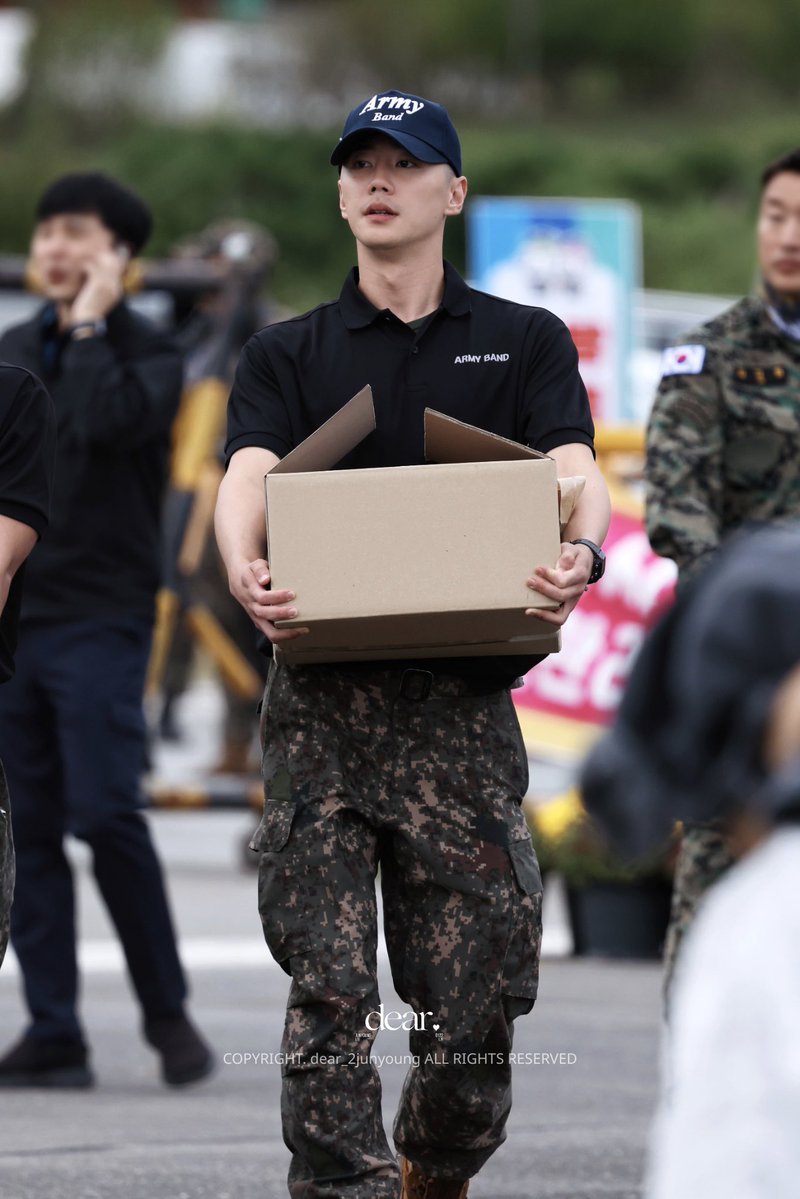 dear_2junyoung's tweet photo. 261003 지상군🩵

오늘 너무 행복했다❤️
#이준영 #leejunyoung
#イジュニョン #李濬榮 @1ee_Jun_Yxxng https://t.co/U6eoE4PNaj