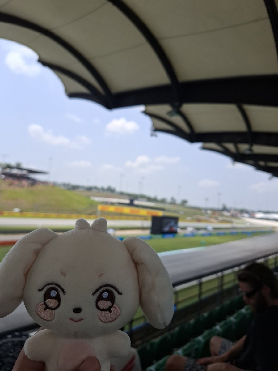 howdyyppl's tweet photo. hetmongi's first grand prix https://t.co/ZMVkiI2P3w