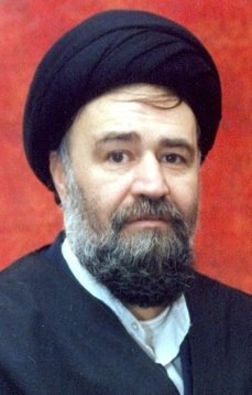 tootfaranghi's tweet photo. یورو امروز شد ۳۰۰ هزار تومن 
ینی ۳۰۰‌تا کاغذ عکس بابای جاکش اینو بدی بهت یه سکه یک یورویی میدن 
ریدم به قبرت خودت و پدرت احمد خمینی گریان https://t.co/JhvRf5WTZu
