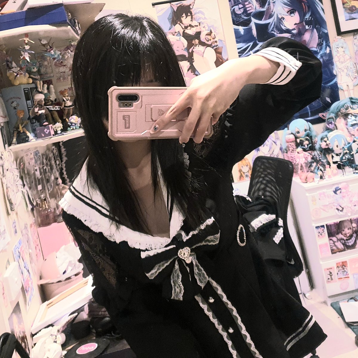 4kvros's tweet photo. :¨ ·.· ¨:  fine ill do the aesthetic moothunt
`· .  looking for moots .ᐟ.ᐟ day 3 
꒰  #promotwt ,   #moothunt  ꒱ 
she/her, no dni
 ﹒              ↳ ♡ or ↻ to be moots ₊⊹
꒰#edrtwt #shtwt꒱
photo IS actually me smh https://t.co/8Ga8M6nVox