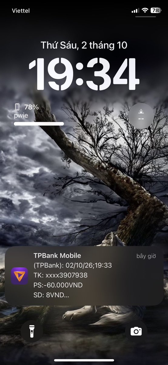 furkir0's tweet photo. kiểu t đã ngồi trong nvs trường tự kỉ và t mới nuôi 1 em mèo và tk t còn 8đ, ôi cdoi t thật là thất bại https://t.co/RnPyazqy2B