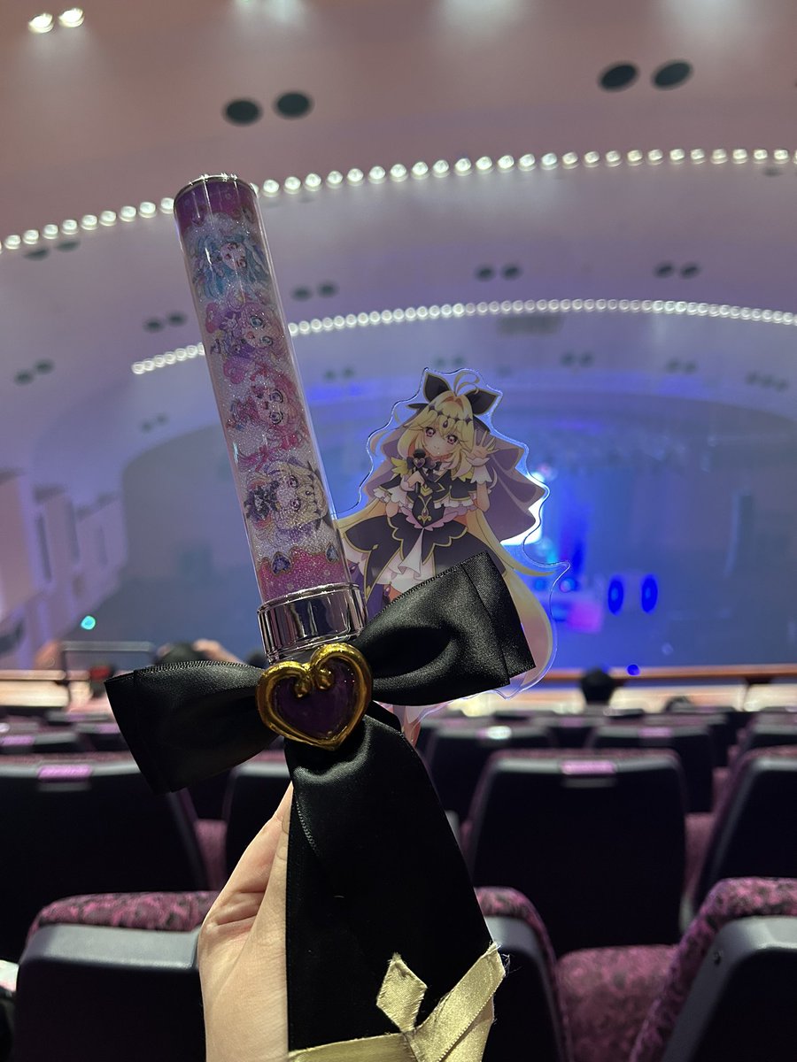 luluka_m's tweet photo. たんぷりLIVEきた〜〜〜 ദ്ദി ˃ ᵕ ˂ )🖤
東山奈央ｻﾏ〜〜〜！！！ https://t.co/sMj5gha9jC