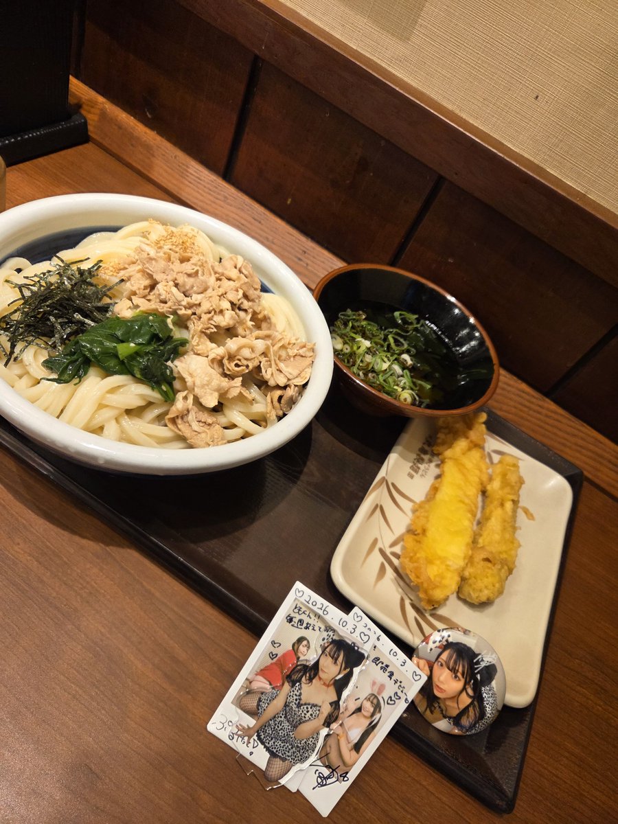 tomotantanwan's tweet photo. 初めての即売会たのしかった🥰
やっぱさいこーにかわいい🐶💕
ななかちゃんありがとう✨
あとやりたかったやつできた笑(アクスタめっちゃお気に入り❣️)

@kyasaribonnu 
#雪紫乃ななか
#ぷるけっと https://t.co/dZS7Yna25B