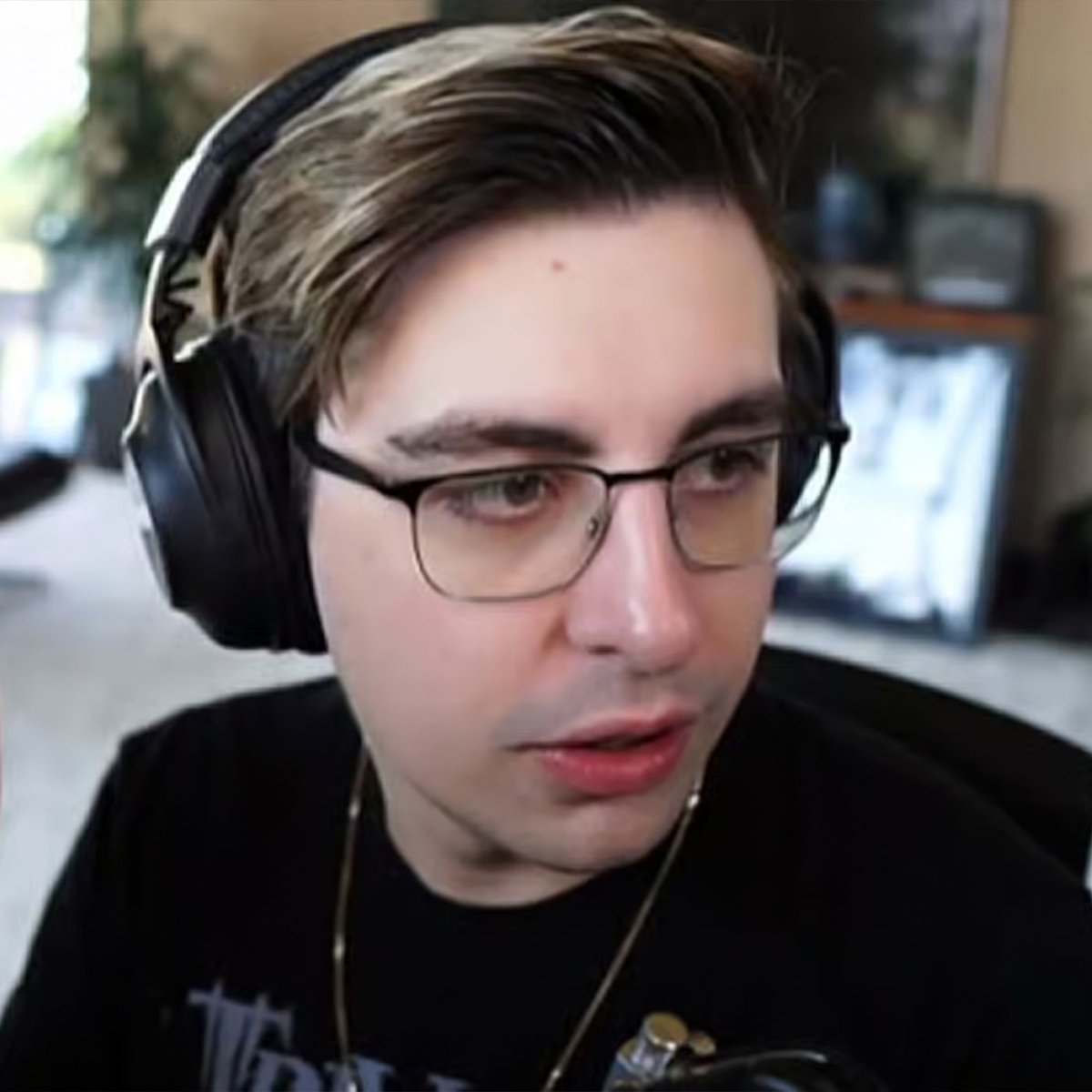 Dexerto's tweet photo. Streamer Shroud says Twitch chats in 2026 are much quieter than they used to be

"When you look at chat and nothing’s said, it’s very depressing to be honest" https://t.co/pWSTRMaDFt