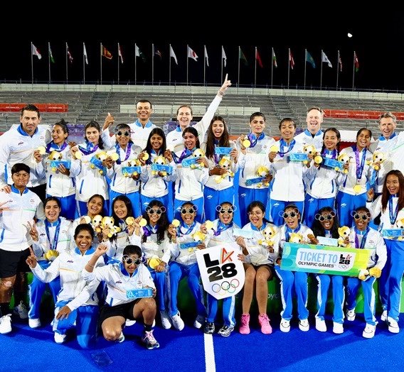 SunielVShetty's tweet photo. 44 years is a long time to wait for a moment like this...And finally our team brought it home. 

Gold at the Asian Games and a ticket to LA 2028.

What heart. What fight. So so happy and super proud of the girls. https://t.co/PMltnvHChM