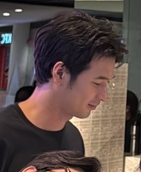 hyaselyse's tweet photo. gago sobrang gwapo 

WILBEA IN MUrket MUrket
#PeeMakAngPaglilibot https://t.co/sIxOEVBedZ