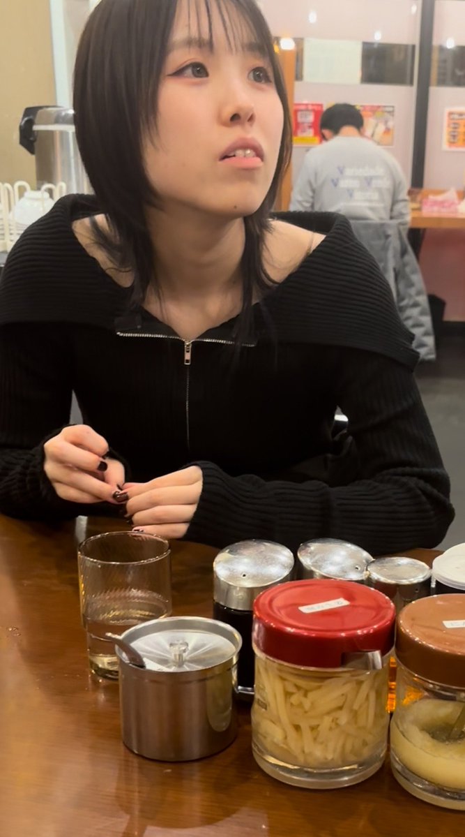 dannnoo33040's tweet photo. 7.5/10 Japanese sister her cuck wanted me to expose her and see if people like, if she gets good attention her will post her spying video naked , if you want me to rate your irls dm me https://t.co/u8qvVbCdT9